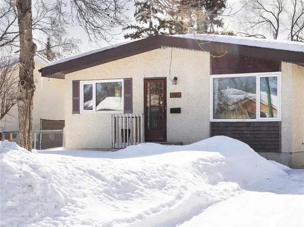 1427 2nd STREET E, Prince Albert, SK S6V 0H6