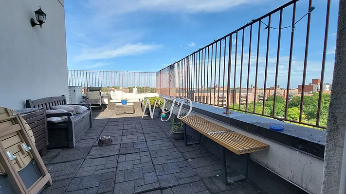 Rented by New York Dwellings LLC | media 17