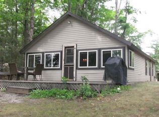 6102 Paradise Trl, Carp Lake, MI 49718