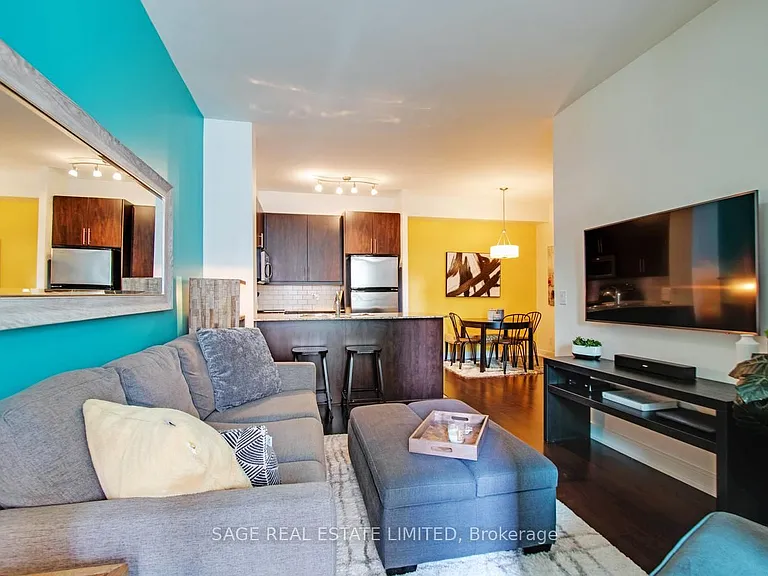 88 Broadway Ave #202 — Photo 14