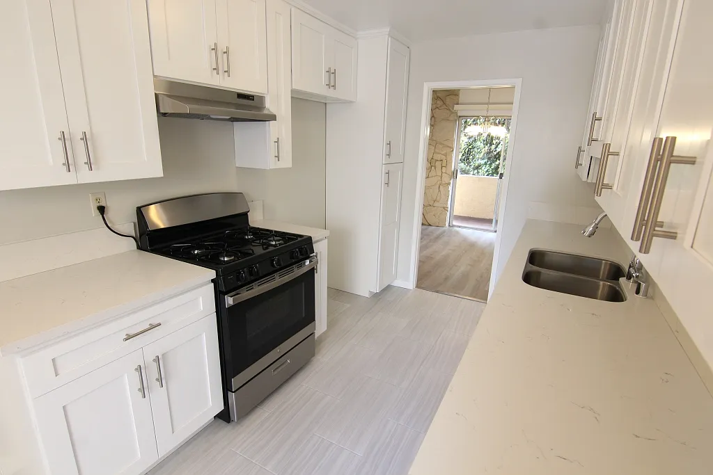 2 bed, 1350 sqft, $3,395 — Photo 1