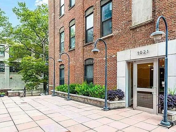 2nd image of 1021 Grand St APT 1C
