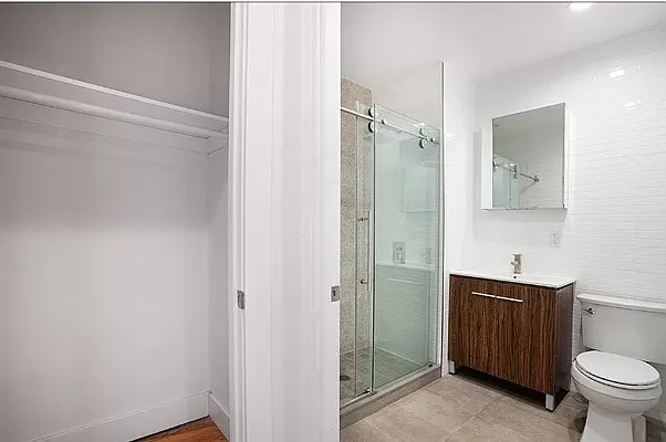 Rented by Compass | media 14