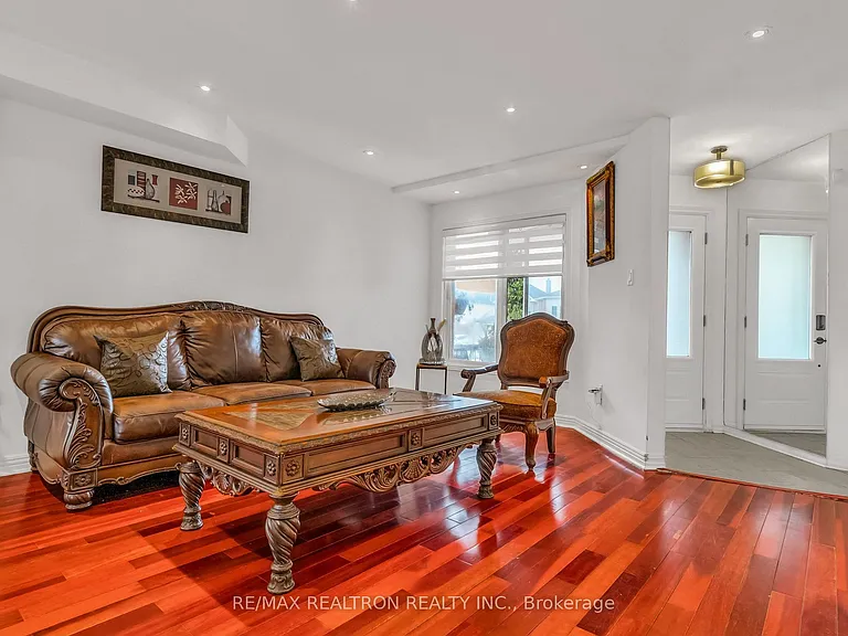 89 Beaconsfield Ave — Photo 7