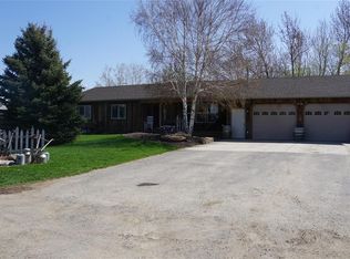 9385 Wooden Shoe Ln, Manhattan, MT 59741