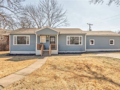 1017 Sherman Ave, Leavenworth, KS, 66048