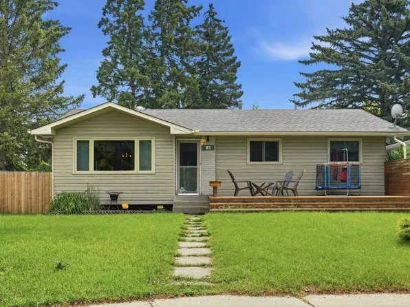9832 W Athens Rd SE, Calgary, AB T2J 1B9