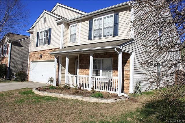1st image of 2900 Buckleigh Dr