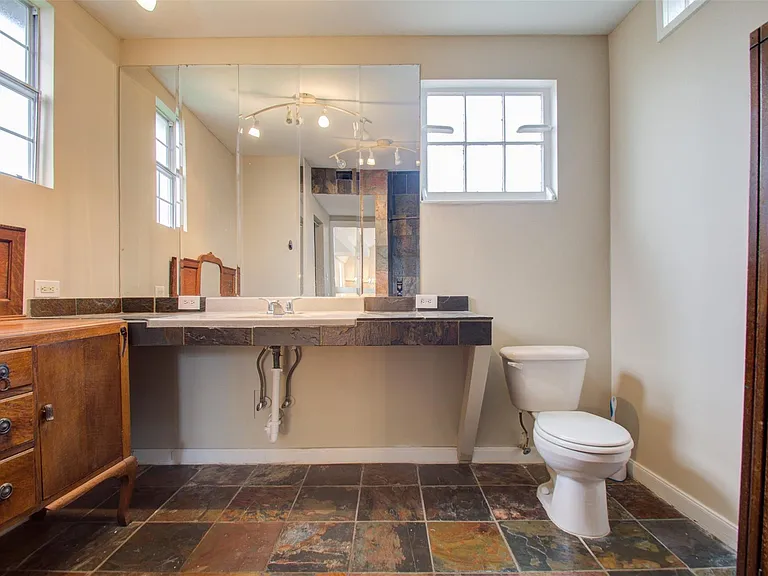 5419 Gulfton St #H — Photo 24
