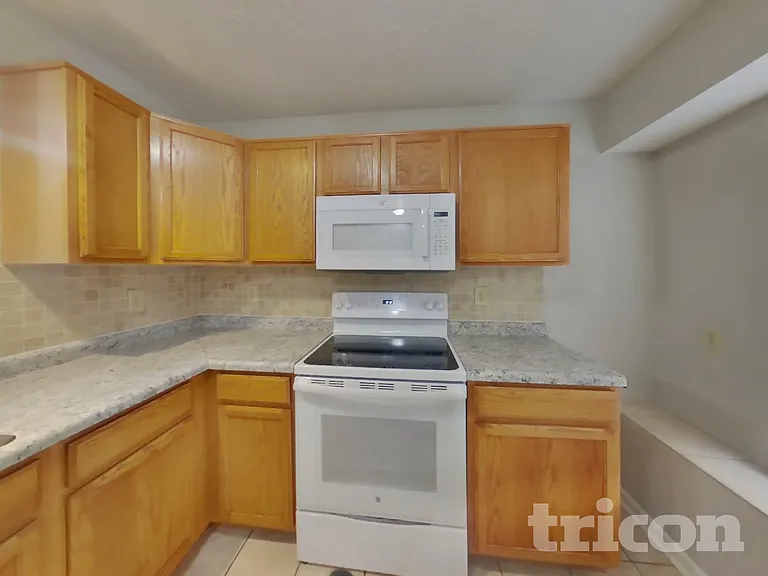 557 Cembra Dr — Photo 6