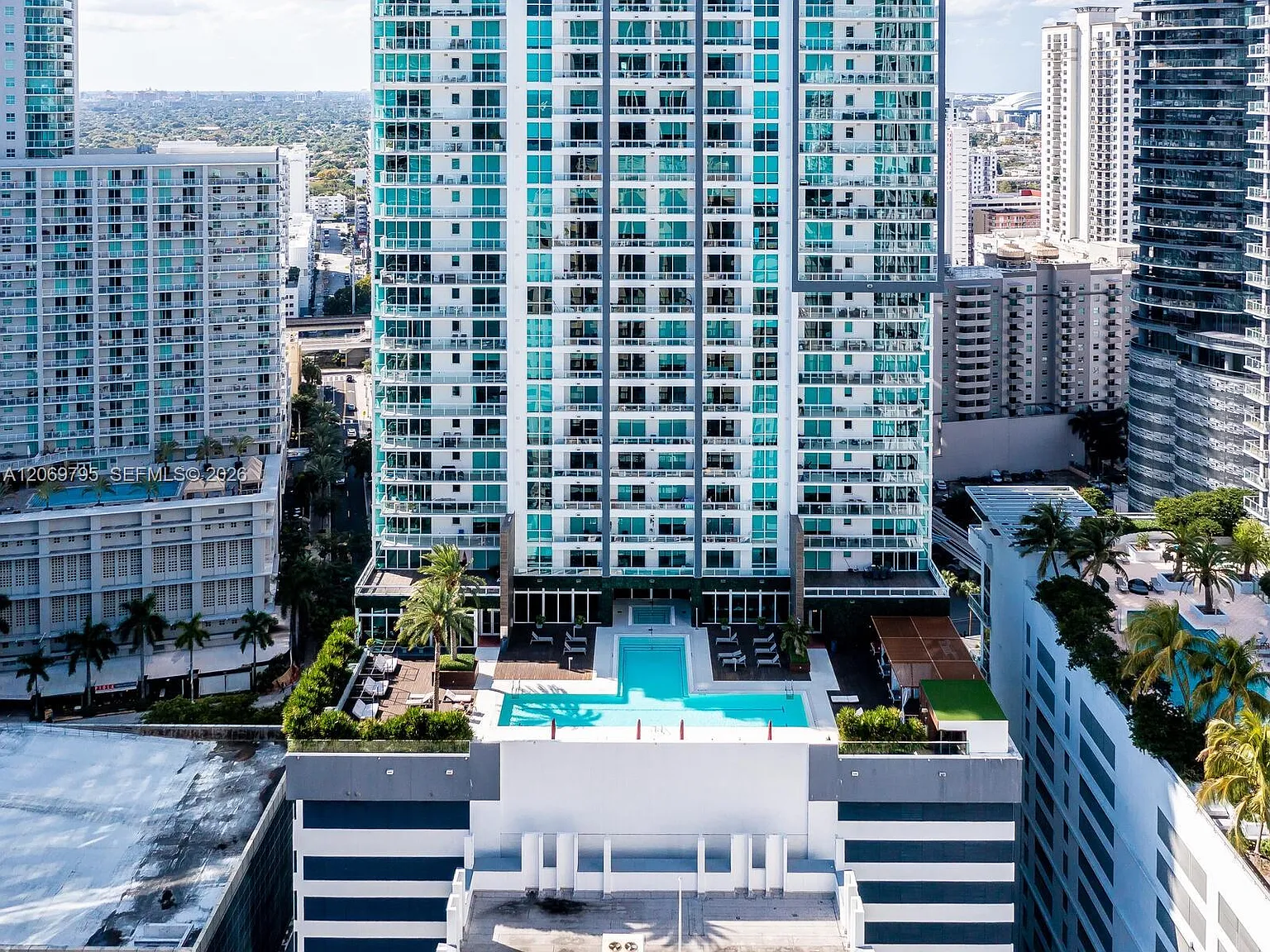 The Bondo (1080 Brickell) — Photo 2