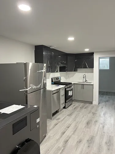 12115 93rd St NW Photo 1