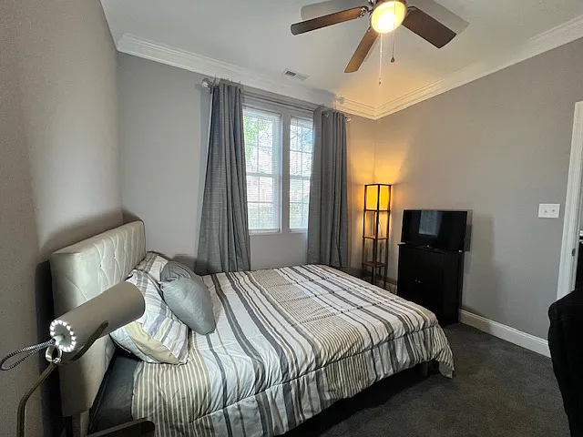 1518 Proescher St #2 — Photo 8
