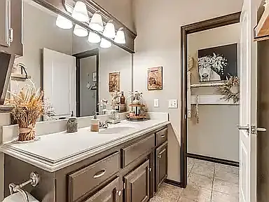 12916 Red Hawk Ln — Photo 18