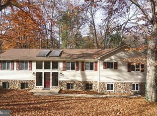 2016 Admiral Dr, Stafford, VA 22554