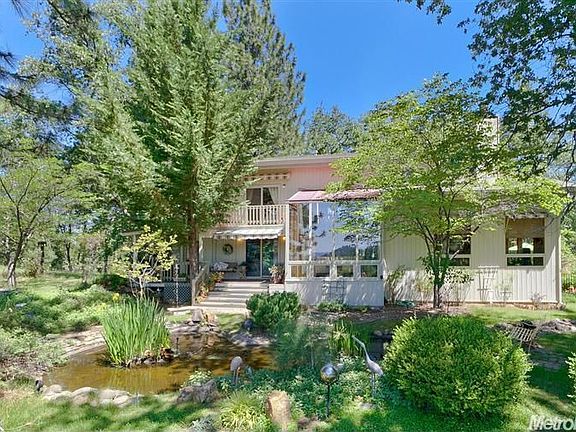 2nd image of 4740 Vogelsang Ln