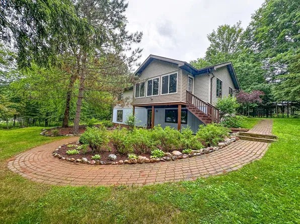 1090 N Charnley Lake Rd, Park Falls, WI 54552