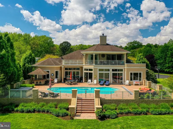 1121 Seneca Rd, Baltimore, MD 21220