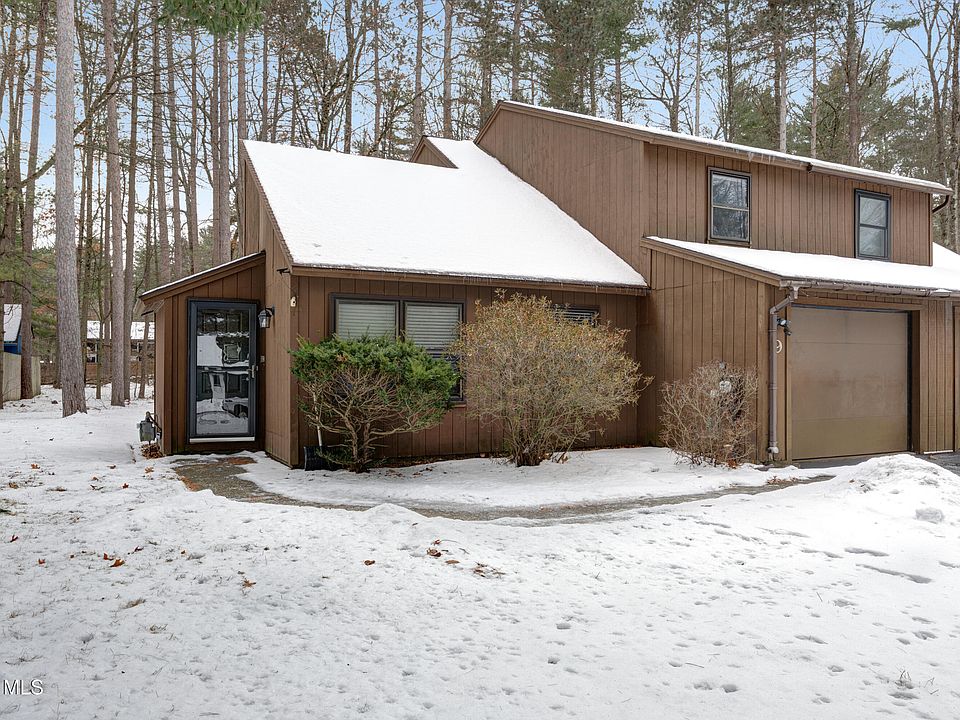 1st image of 9 Wake Robin Road