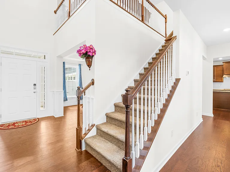 14917 Baldridge Dr — Photo 29