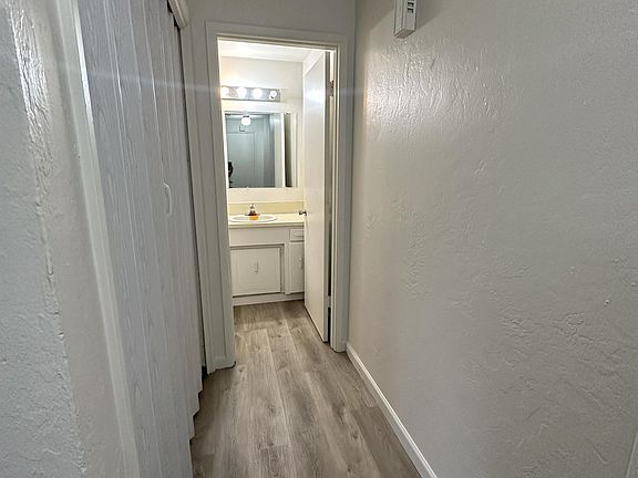 5th image of 316 Trailblazer St SE #3