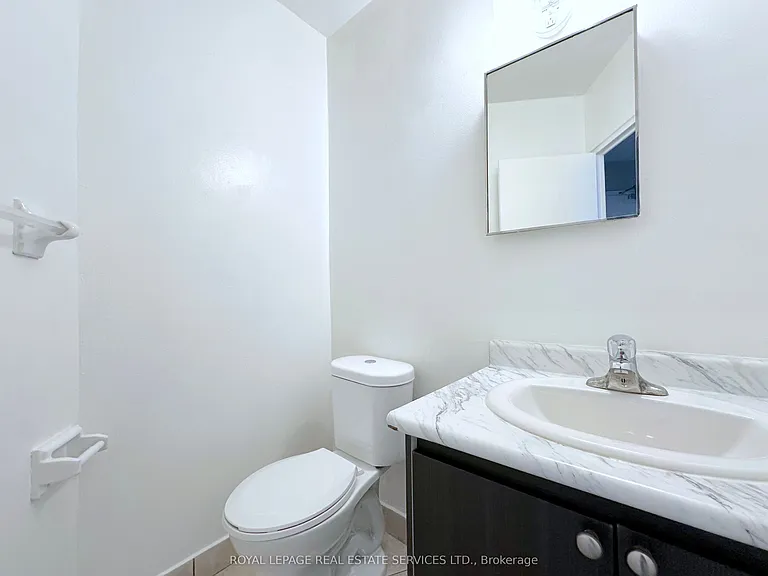 32 Carluke Cres #201 — Photo 6