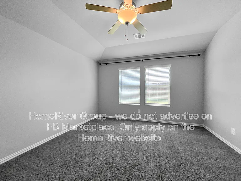 2385 Aspen Hill Dr — Photo 9
