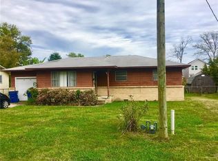 405 NW C St, Bentonville, AR 72712