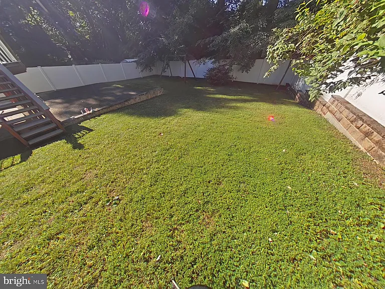 1639 Winding Waye Ln — Photo 16