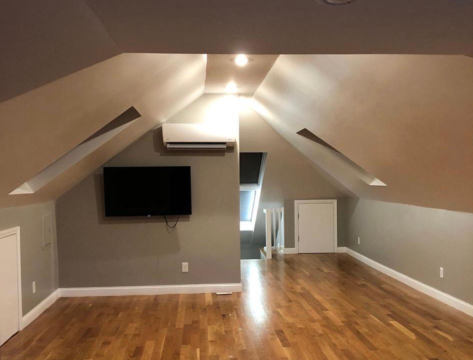 LR/sleeping area