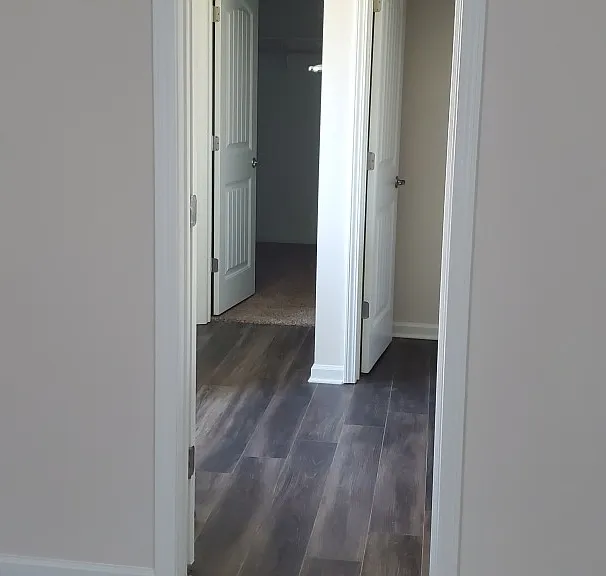 1393 Shipyard Dr — Photo 5