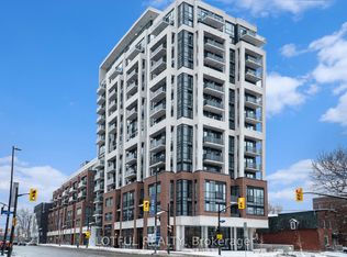560 Rideau St #1105, Ottawa, ON K1N 0G3