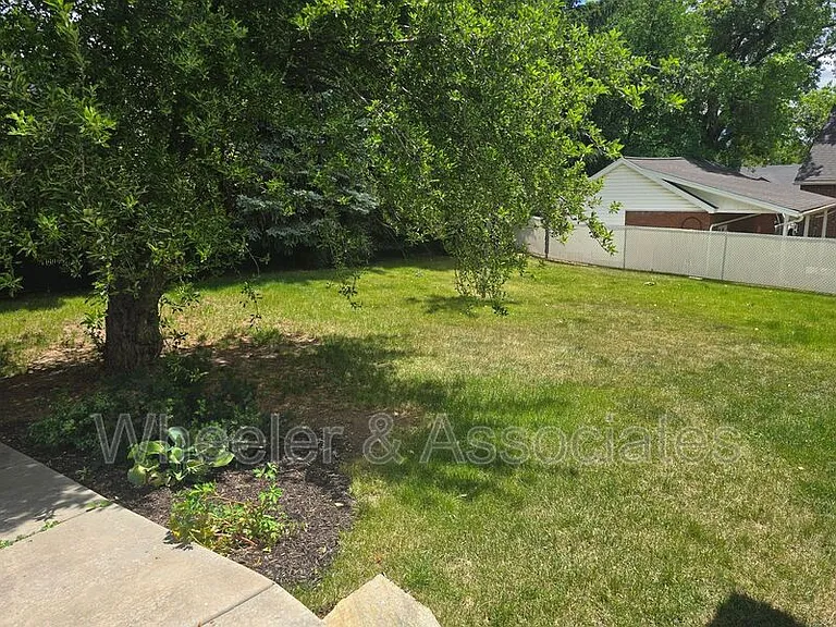 2866 N 575 E — Photo 12