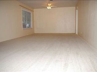 587 Lakeview Cir, New Braunfels, TX 78130