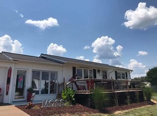 569 Carriage Cove Rd, Cadiz, KY 42211