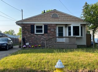 1009 Flanders Ave, Akron, OH 44314