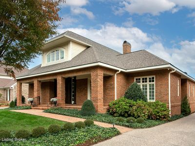 6113 Regal Springs Dr, Louisville, KY, 40205