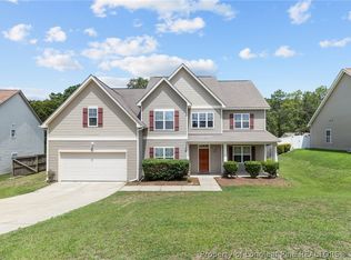 304 Heathrow Dr, Spring Lake, NC 28390
