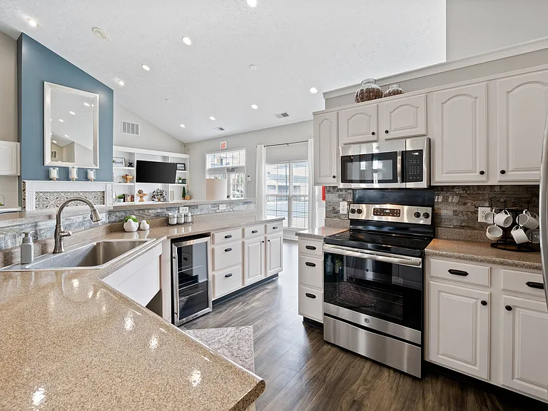 Clubhouse Kitchen