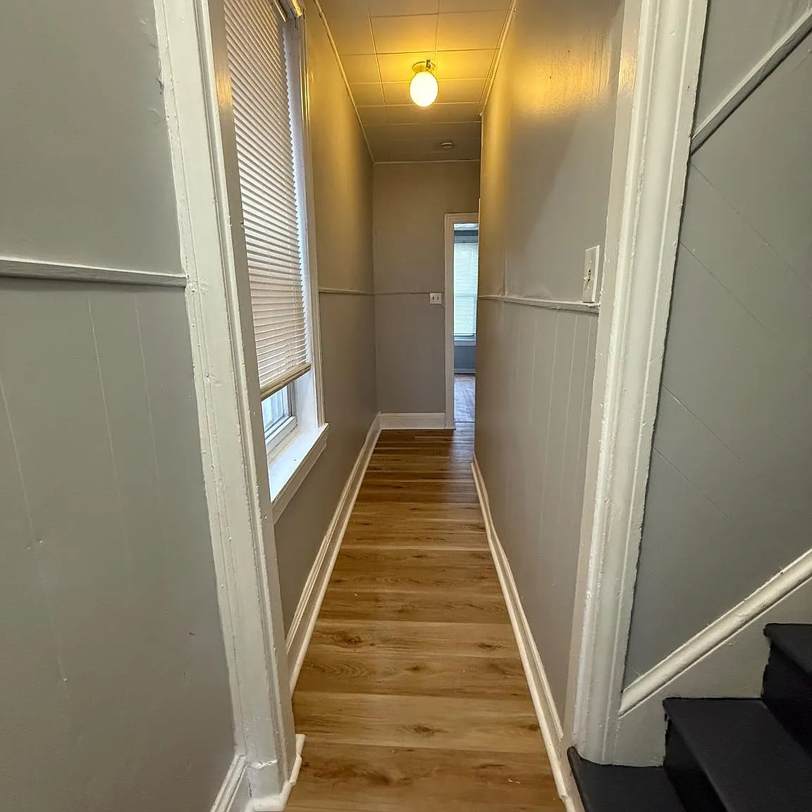 4 bed, 1.0 bath, 1612 sqft, $1,750 — Photo 2