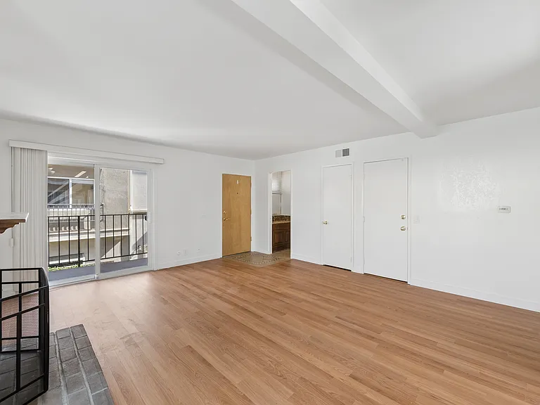 2429 Oswego St #B — Photo 13