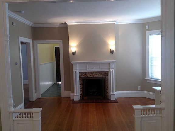 2nd image of 144 Wentworth Ave Fl 2nd