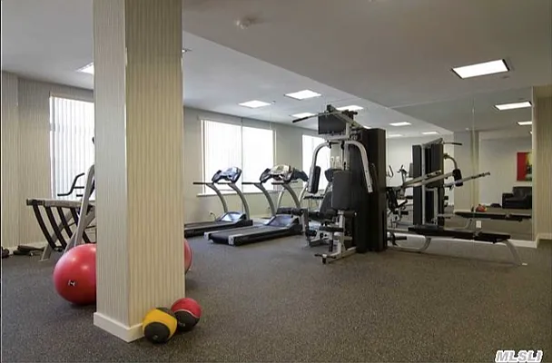 Rented by Keller Williams NYC | media 23