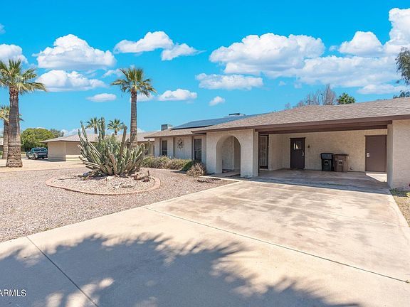 2nd image of 1505 N LA FRESA Drive N