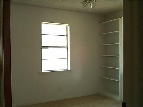 3rd image of 1305 Goodwin St