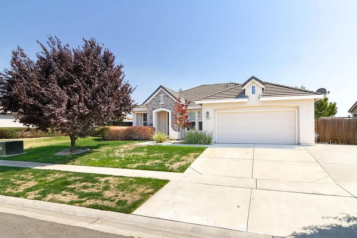 2389 Canyon Creek Trl photo 1