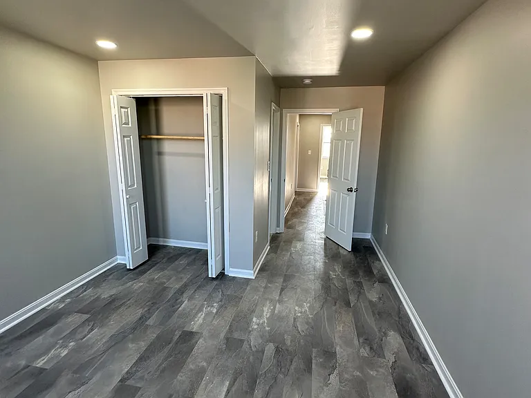 827 N Milton Ave — Photo 9