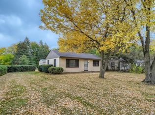 5480 Jackson Dr, Mounds View, MN 55112