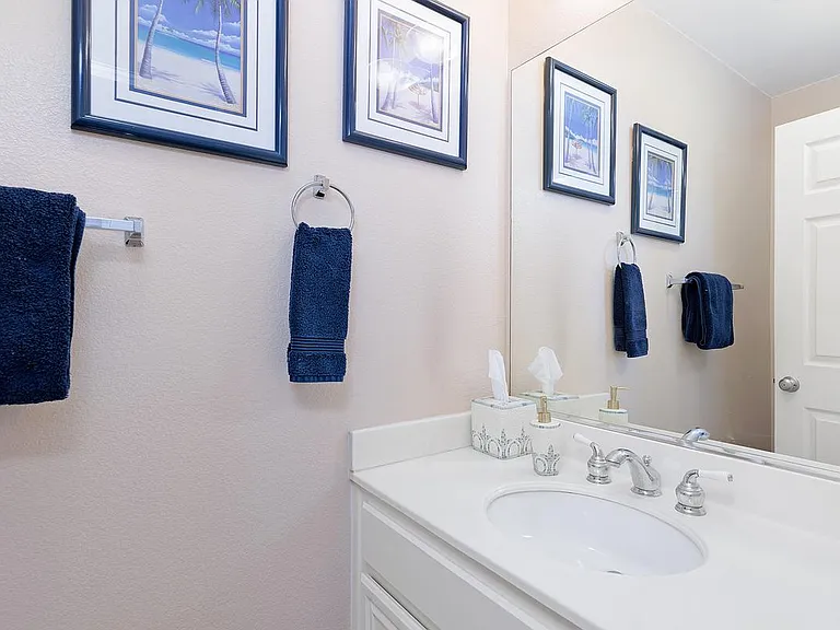 6963 Tradewinds Dr — Photo 20