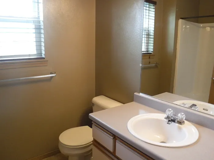 732A Skyla Ct — Photo 23